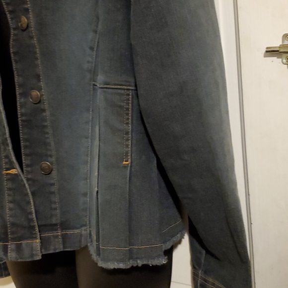 Jean Jacket - Picture 2 of 5